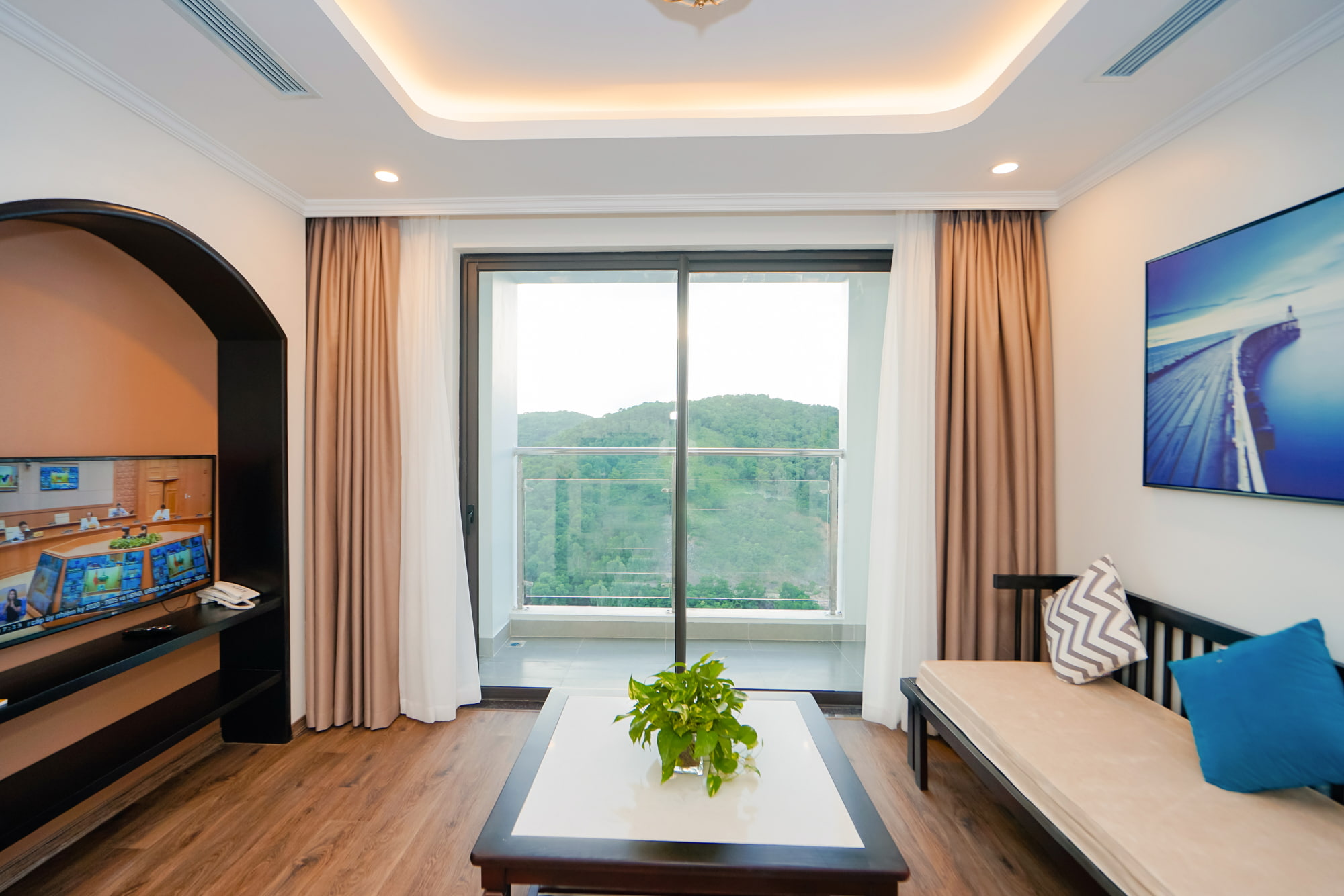 Ảnh dịch vụ